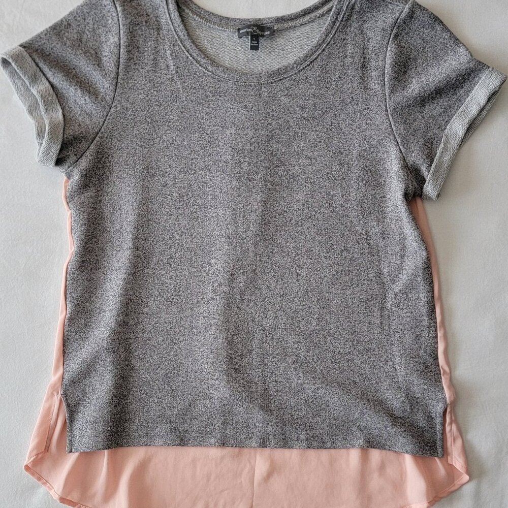 MARKET & SPRUCE Xander Short Sleeve Woven Back Sweatshirt (Size Large)